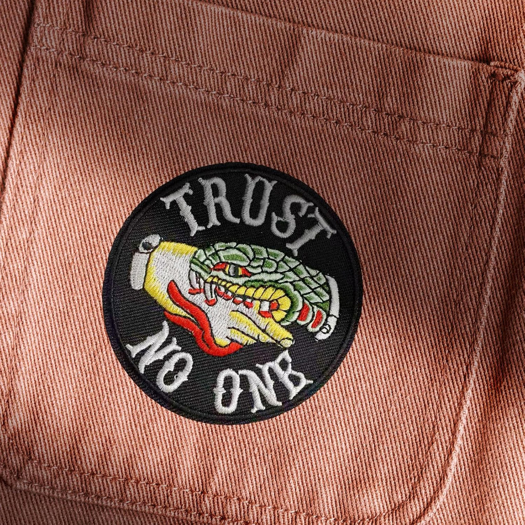 Trust No One Snake Betrayal Patch (Iron-on)