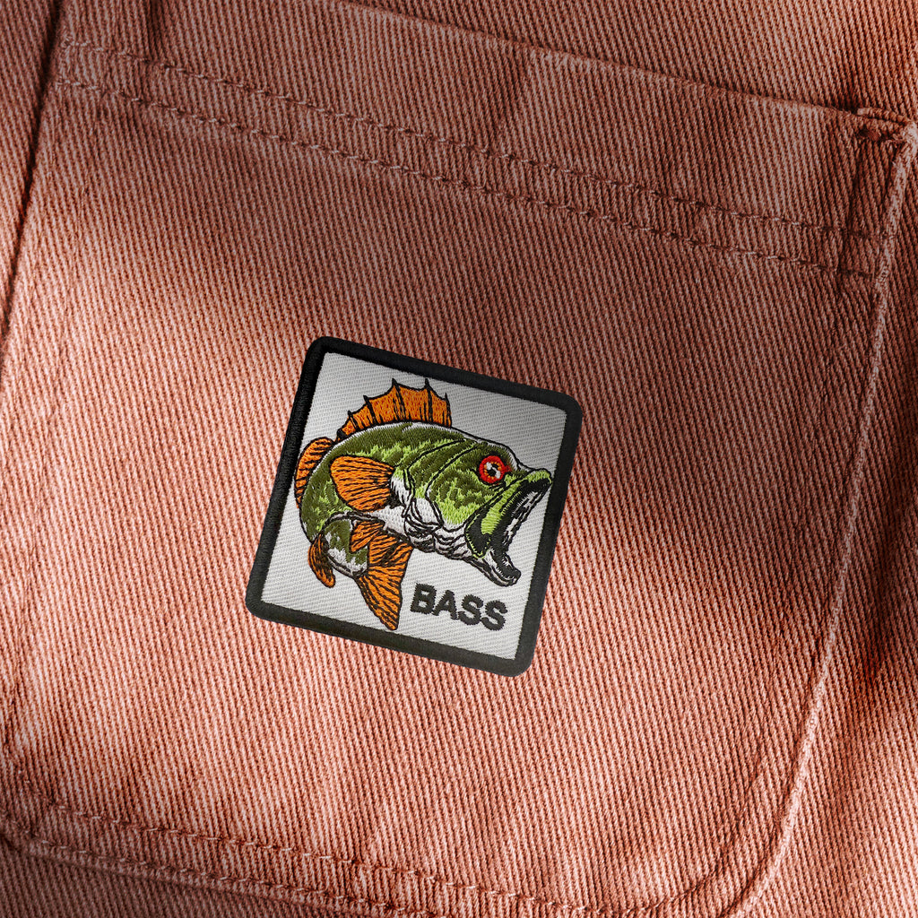 Largemouth Bass Fishing Outdoor Adventure Patch (Iron-on)