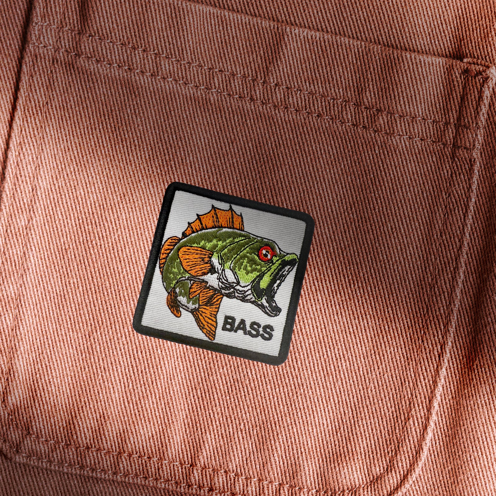Largemouth Bass Fishing Outdoor Adventure Patch (Iron-on)